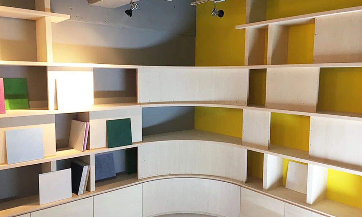 展示什器/ミーティングデスク